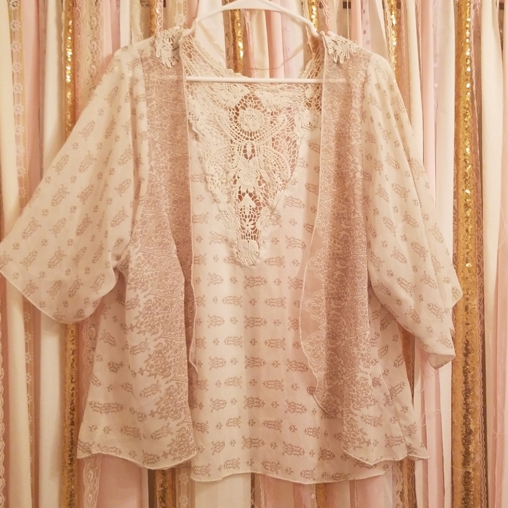 Cream and tan kimono